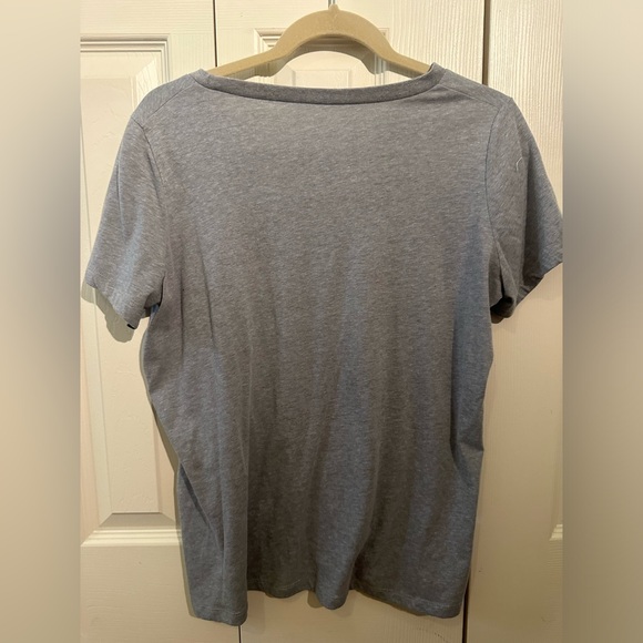 Graphic tee - Picture 3 of 3